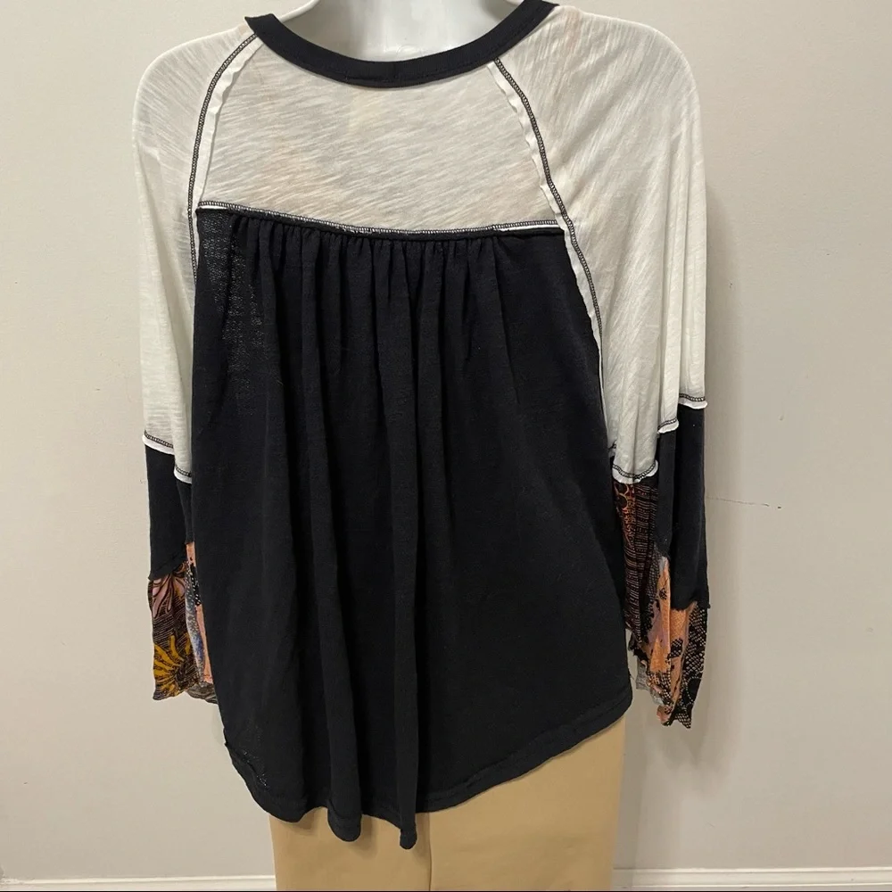 Free People NWT Friday Fever Top OB799522 Top Relaxed Black Size S